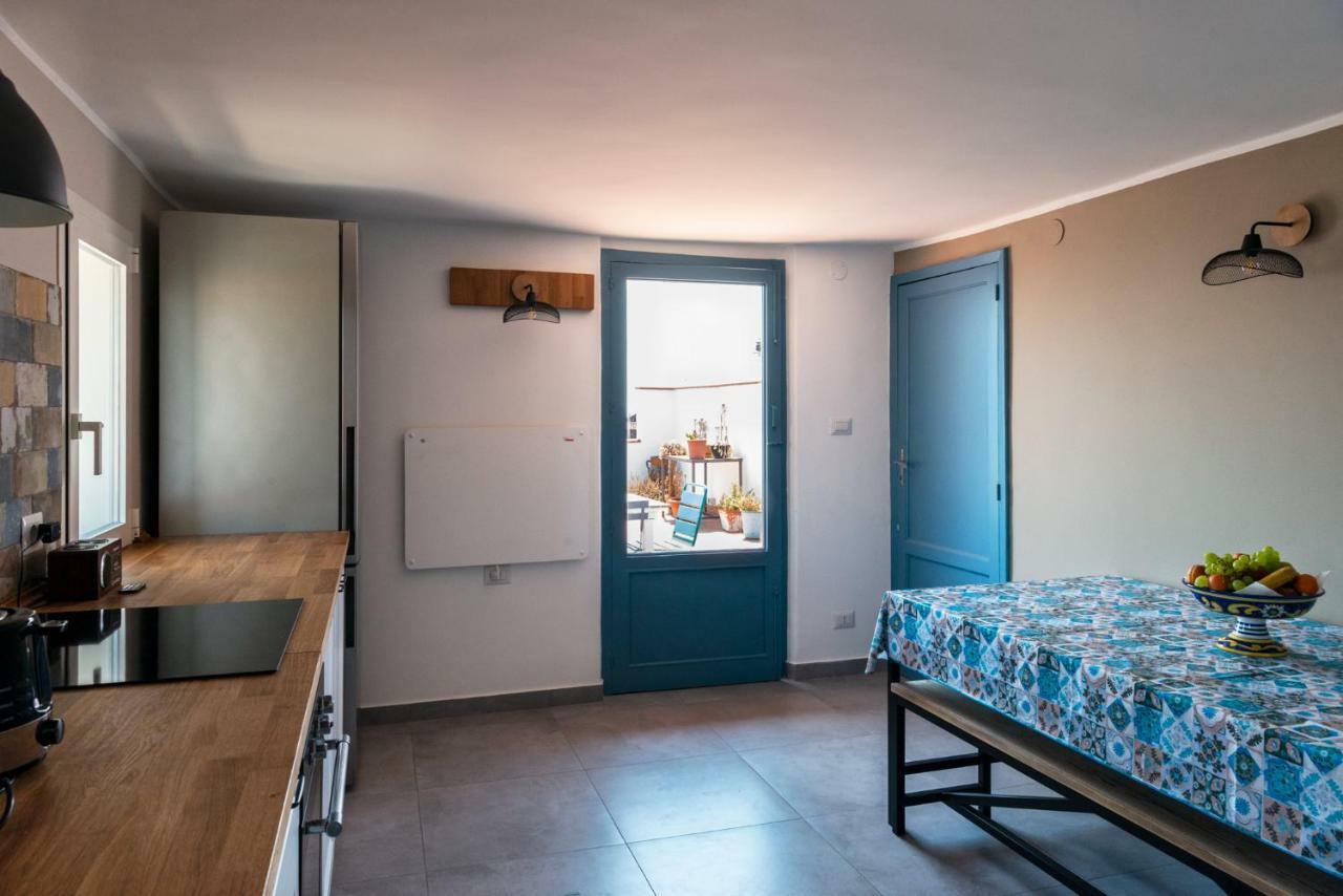 Appartement La Terrazza Dei Normanni à Aci Castello Extérieur photo