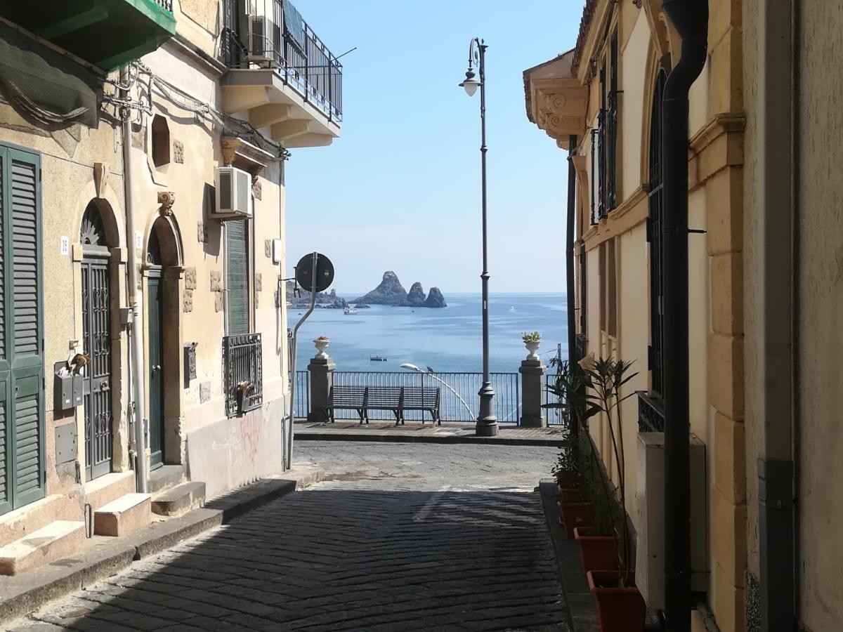 Appartement La Terrazza Dei Normanni à Aci Castello Extérieur photo